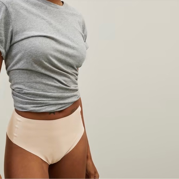 EVERLANE The Invisible High-Rise Thong NWT in Tan SOLDOUT Online - Picture 1 of 9